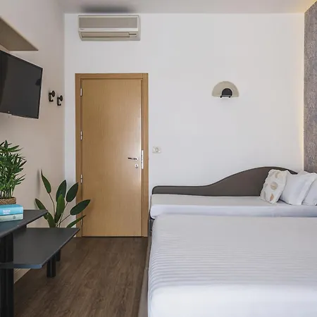 Acropolis 카톨리카