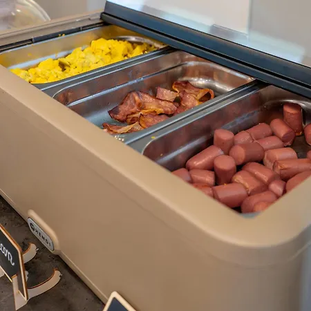 호텔 Acropolis 카톨리카