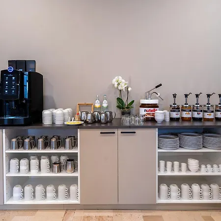 Acropolis 카톨리카