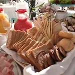 Acropolis Cattolica