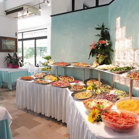 Acropolis מלון קאטוליקה