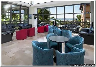 Acropolis 3* קאטוליקה