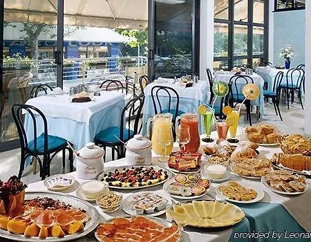 Acropolis 3*
