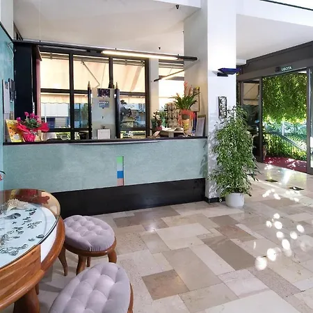 Acropolis Hotel Cattolica