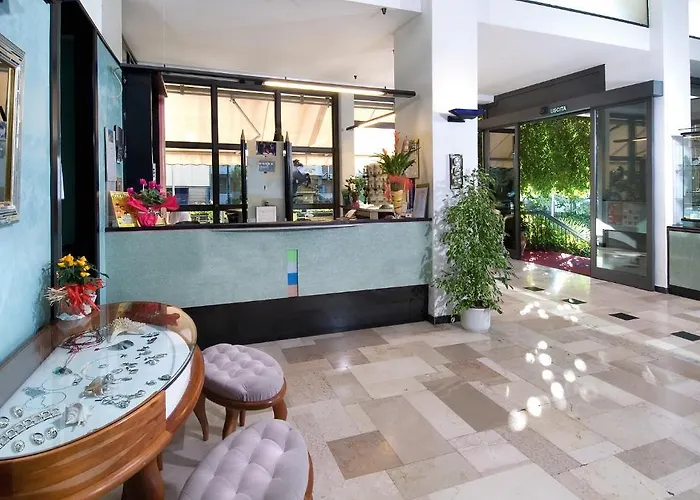 Acropolis Hotel Cattolica